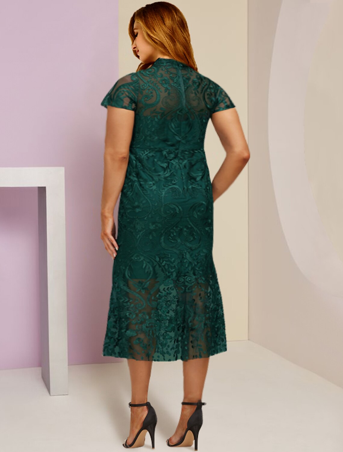 Wholesale  Mother of the Bride Dresses Plus Size Curve Hide Belly Wedding Guest Vintage Elegant High Neck Tea Length Lace Short Sleeve with Solid